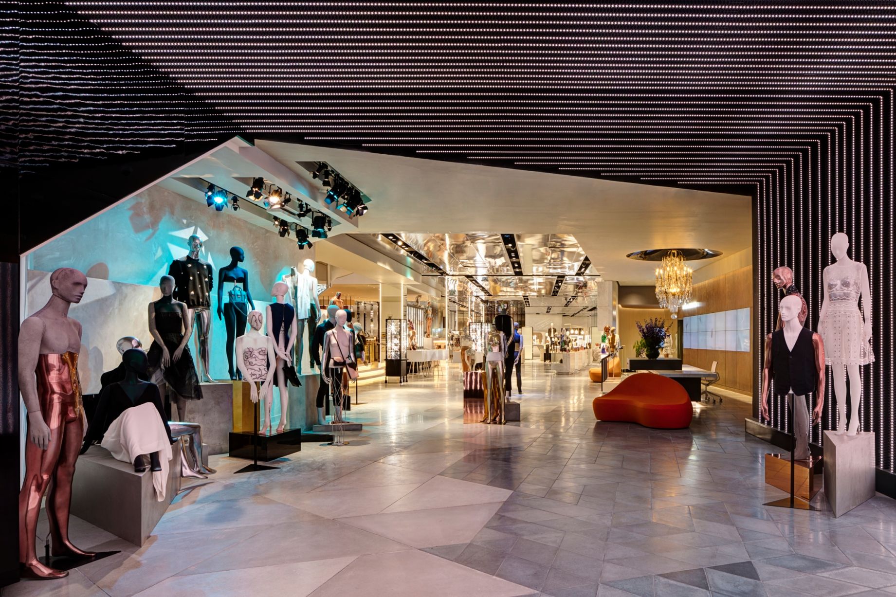 Harvey Nichols服裝店裝修設(shè)計(jì)欣賞